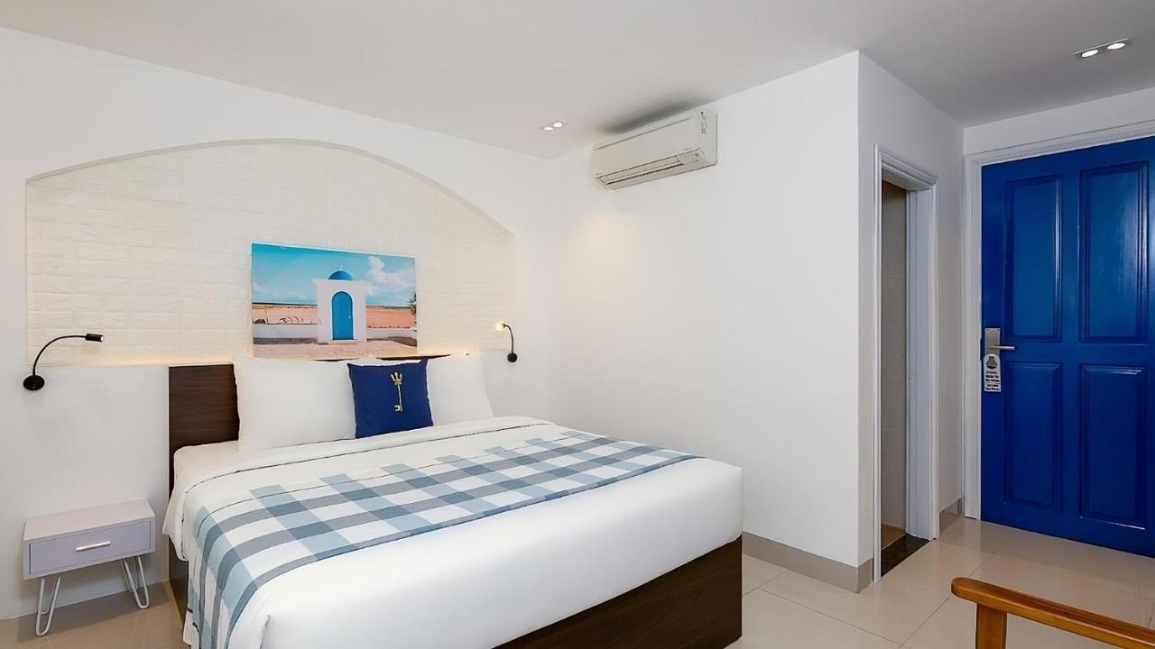 Lucia Beach Hotel Da Nang Buitenkant foto