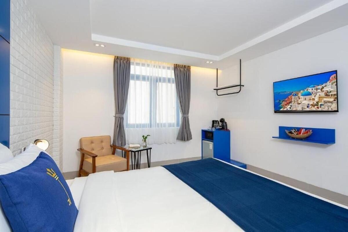 Lucia Beach Hotel Da Nang Buitenkant foto