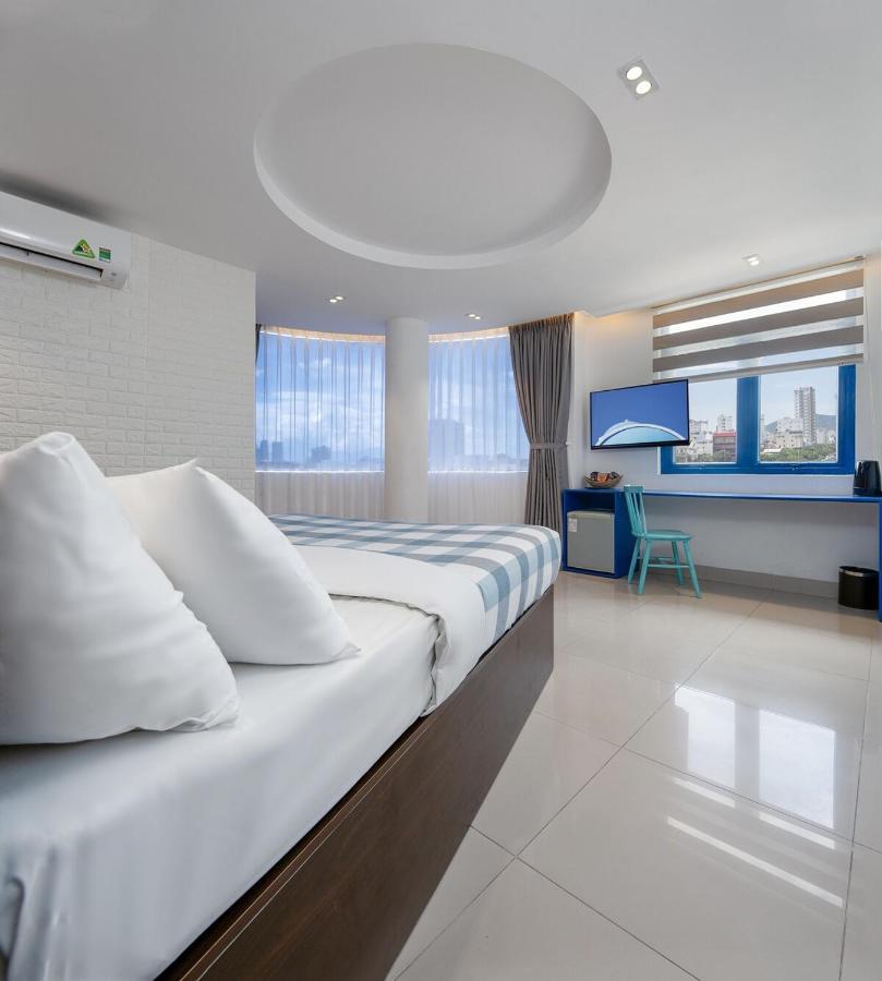 Lucia Beach Hotel Da Nang Buitenkant foto